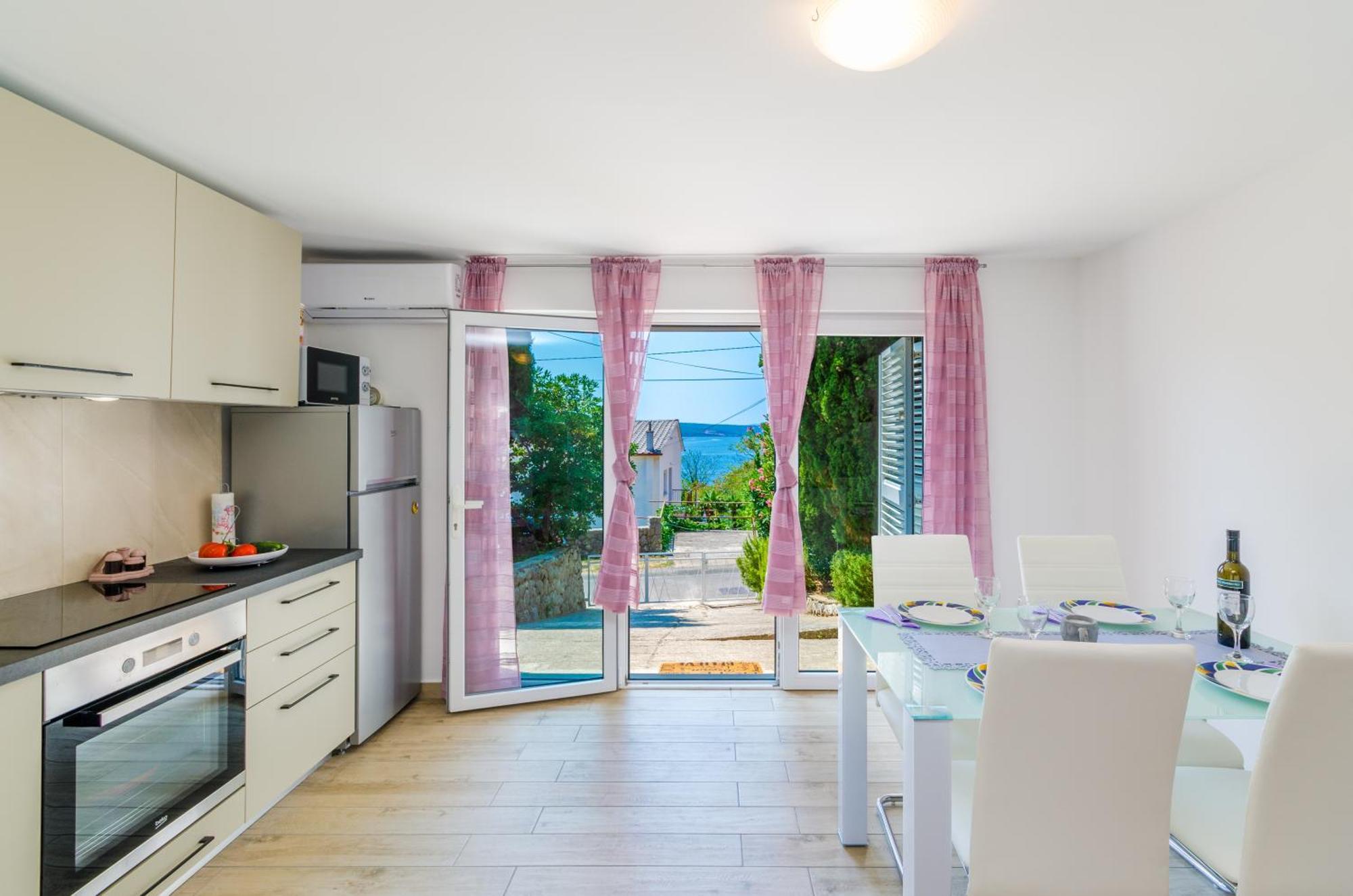 Leng Apartment ดรามัลย์ ภายนอก รูปภาพ